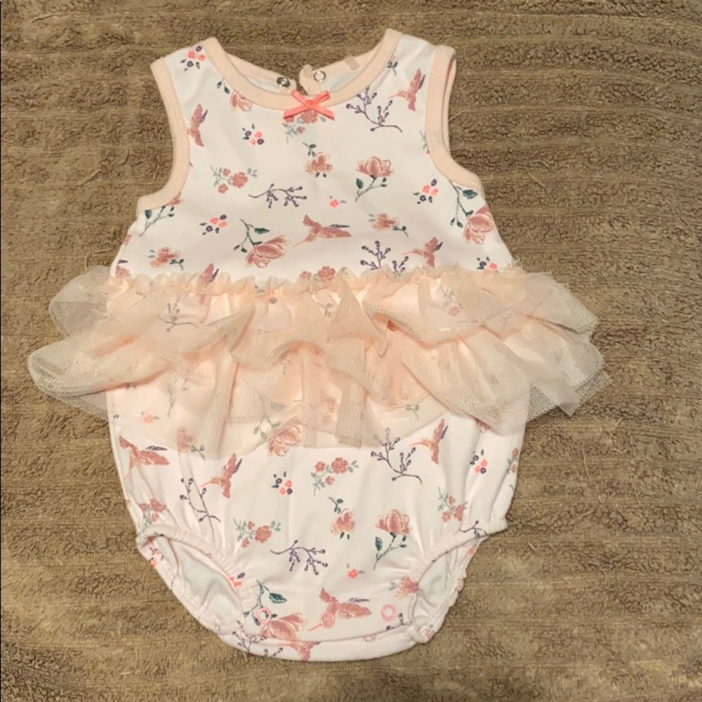 3 to 6 months onesie